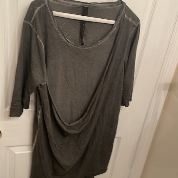 Army of Me shirt Draped T-shirt - Picture 6 of 9